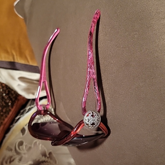 Pink Barbiecore Rhinestone Sunglasses 👓 - Picture 8 of 8